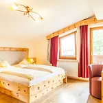 Hotel Sonnblick, Kaprun, Salzburg - Inklusive Sommerkarte מלון 4*