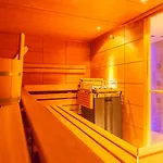 Hotel Sonnblick, Kaprun, Salzburg - Inklusive Sommerkarte 4* קפרון