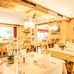 מלון Hotel Sonnblick, Kaprun, Salzburg - Inklusive Sommerkarte
