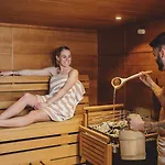Hotel Sonnblick, Kaprun, Salzburg - Inklusive Sommerkarte מלון קפרון