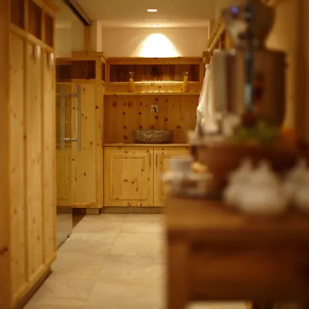 Hotel Sonnblick Kaprun, Salzburg - Including Summer Card Kaprun