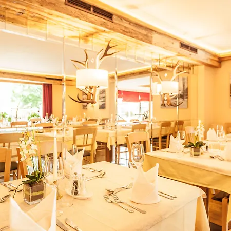 Hotell Sonnblick Kaprun, Salzburg - Including Summer Card