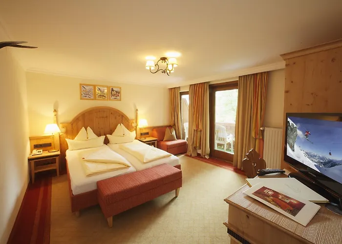 Otel Hotel Sonnblick, Kaprun, Salzburg - Inklusive Sommerkarte Kaprun