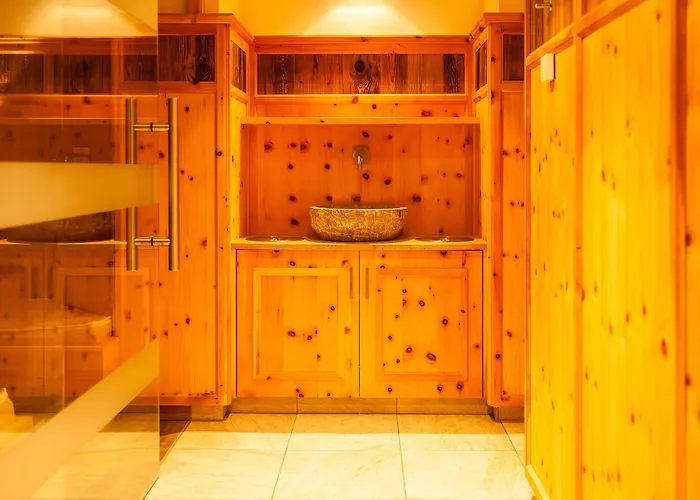 Hotel Sonnblick, Kaprun, Salzburg - Inklusive Sommerkarte 4* Kaprun